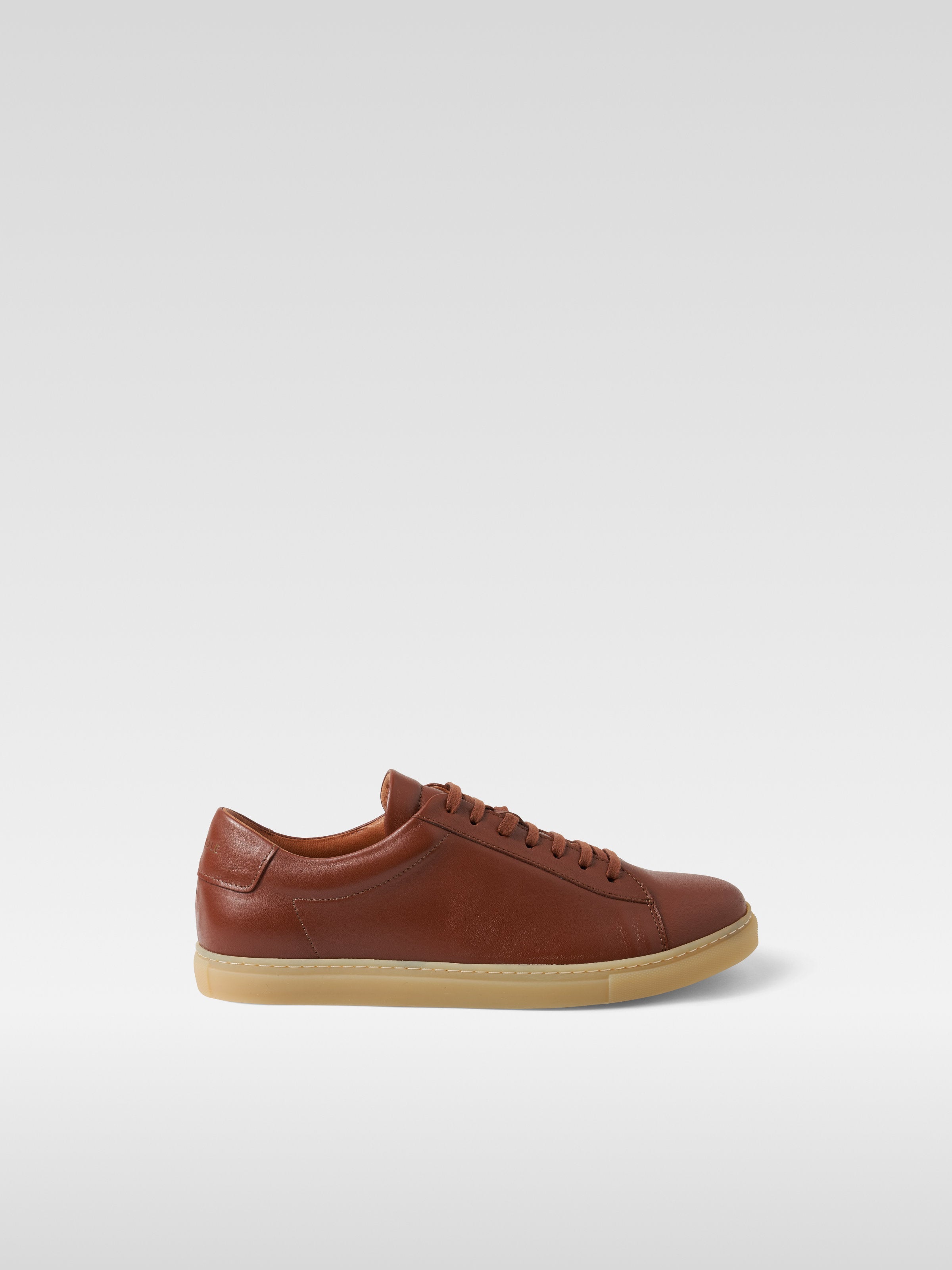 Cognac leather sneakers in gum sole for women
