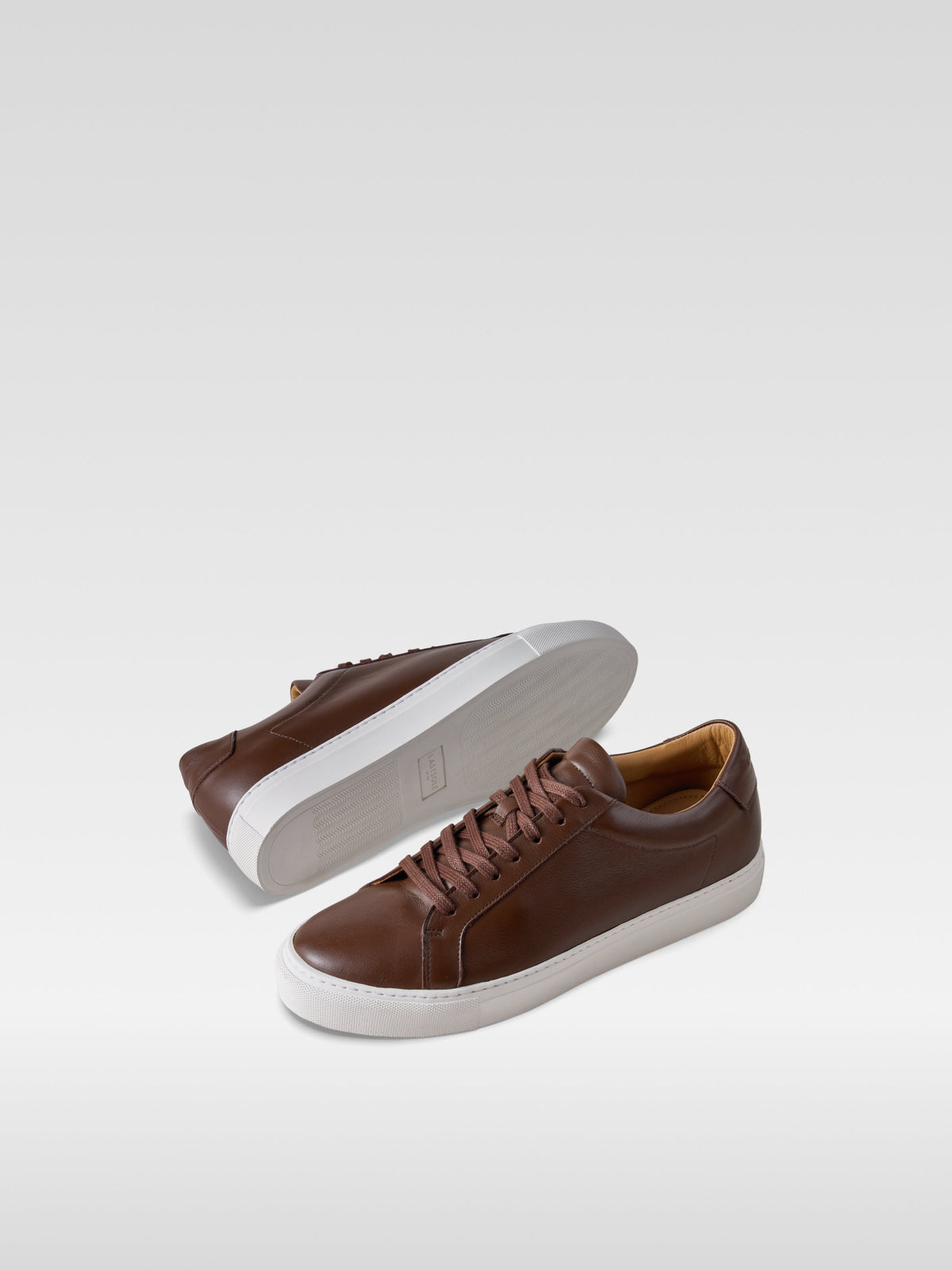 Metro brown leather sneakers for men, front view