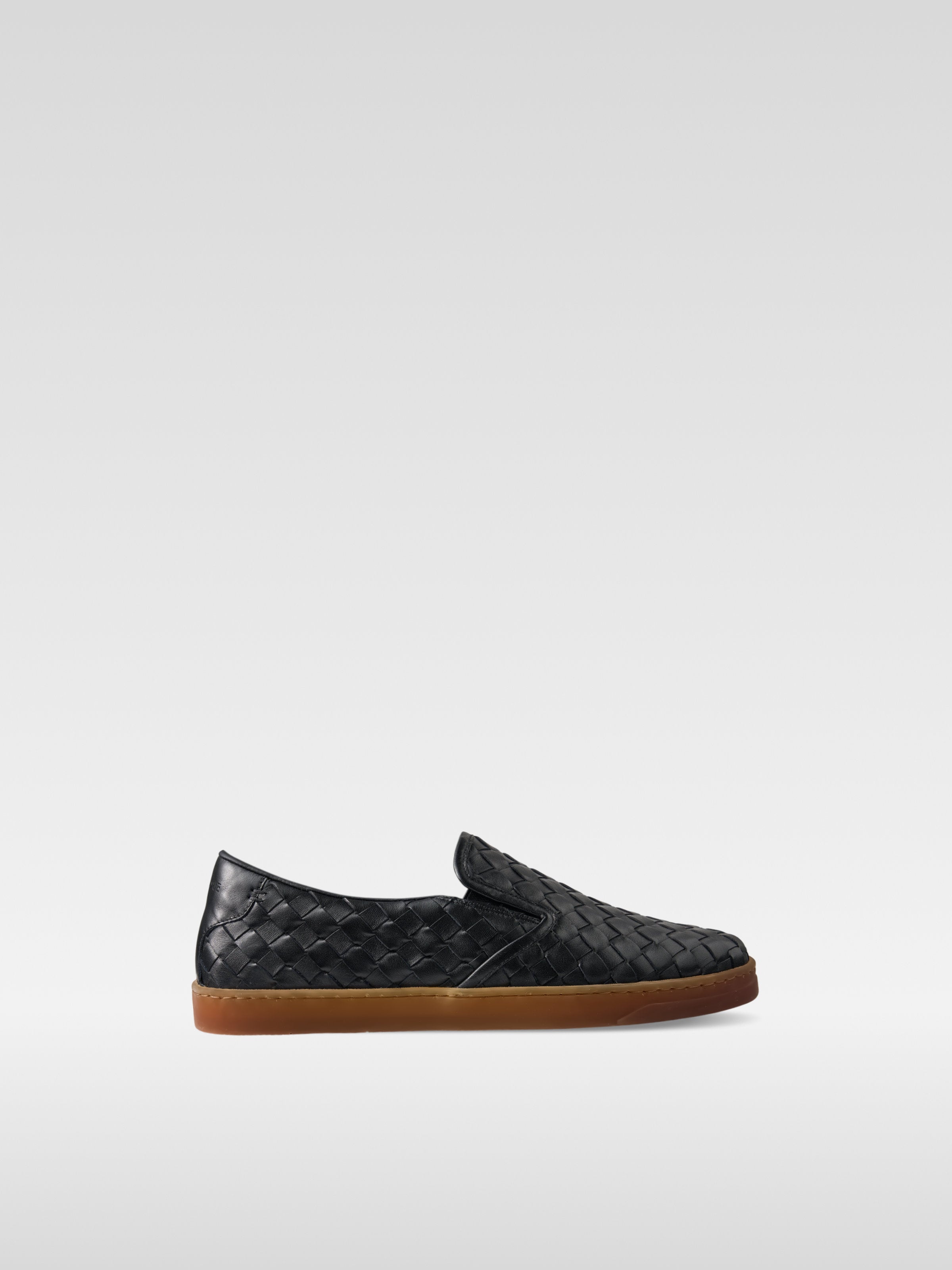 Loom - Mocasines trenzados de napa negra para hombre