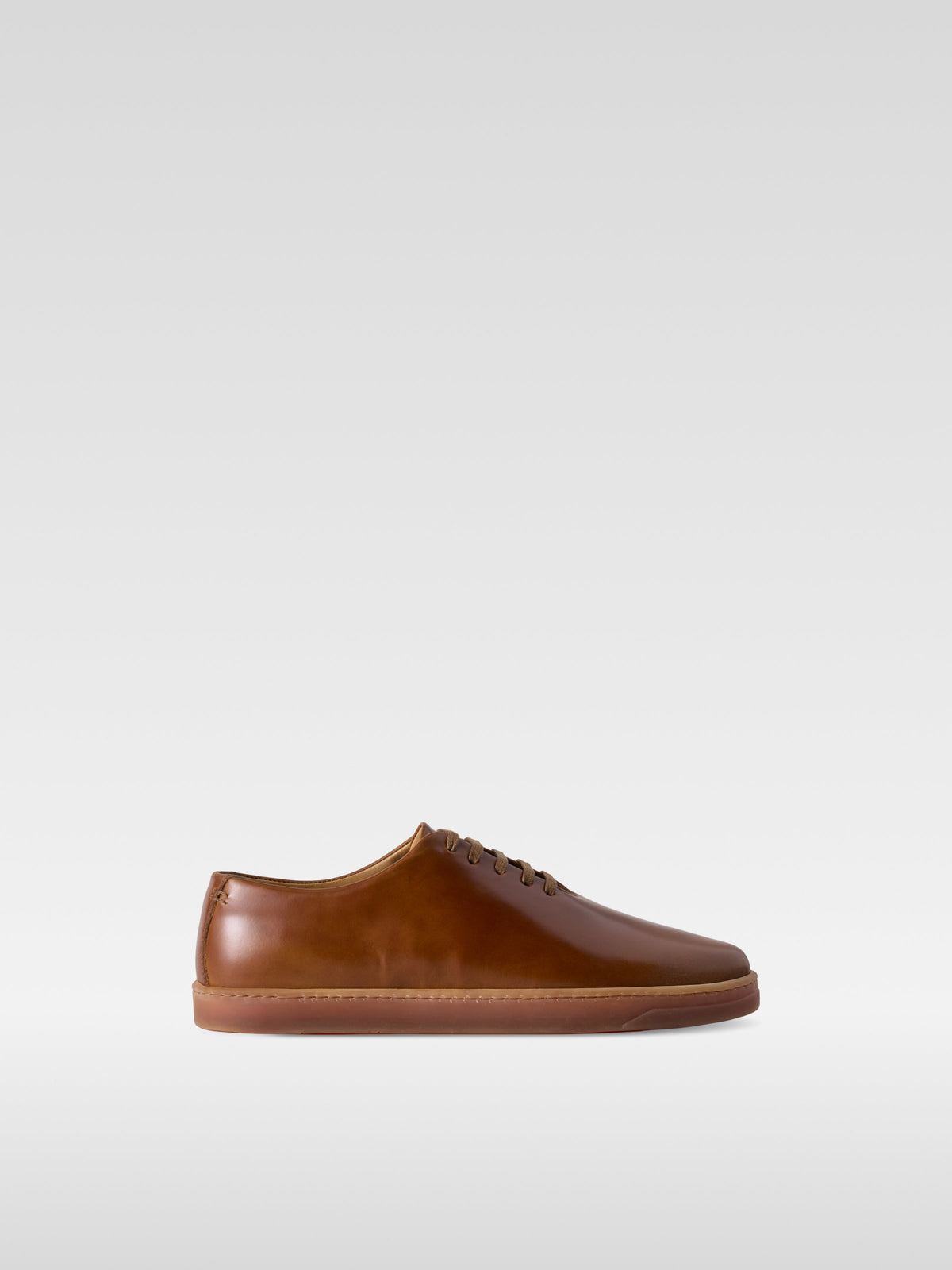 Cognac Shell Cordovan sneakers Gepetto for men, side view