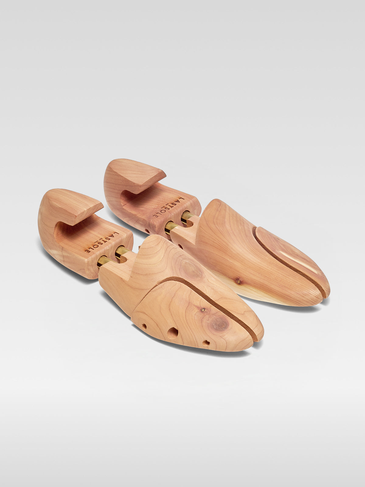 Cedar Shoetree